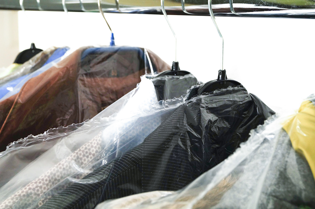 Produktinfo: transparente Schutzhüllen für Textilien